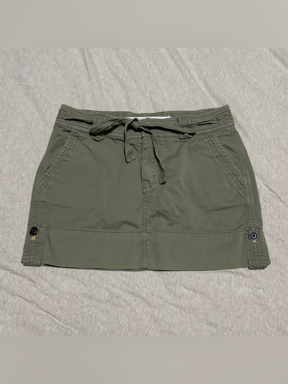 Y2K Khaki green GAP cotton mini skirt size 1